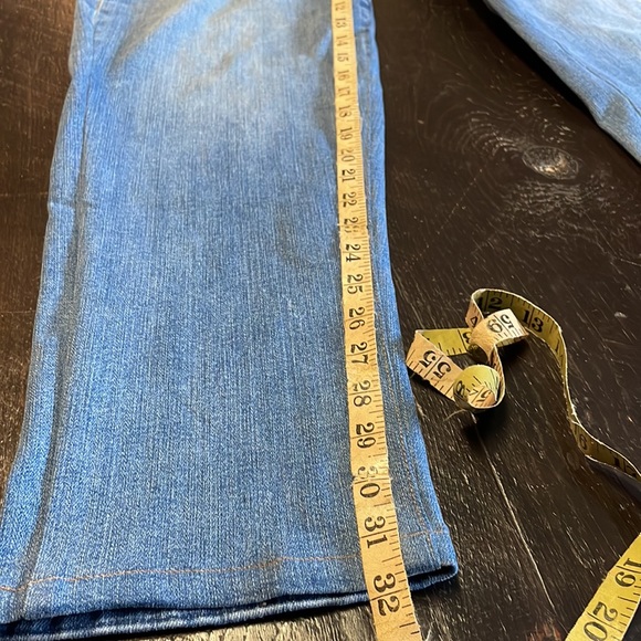 Judy Blue Denim Wide Leg Tapered Ankle Jeans Size 7/28. - Picture 15 of 16